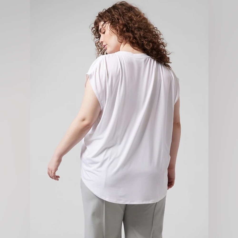 Athleta Women's Soft White Short Sleeve Tee